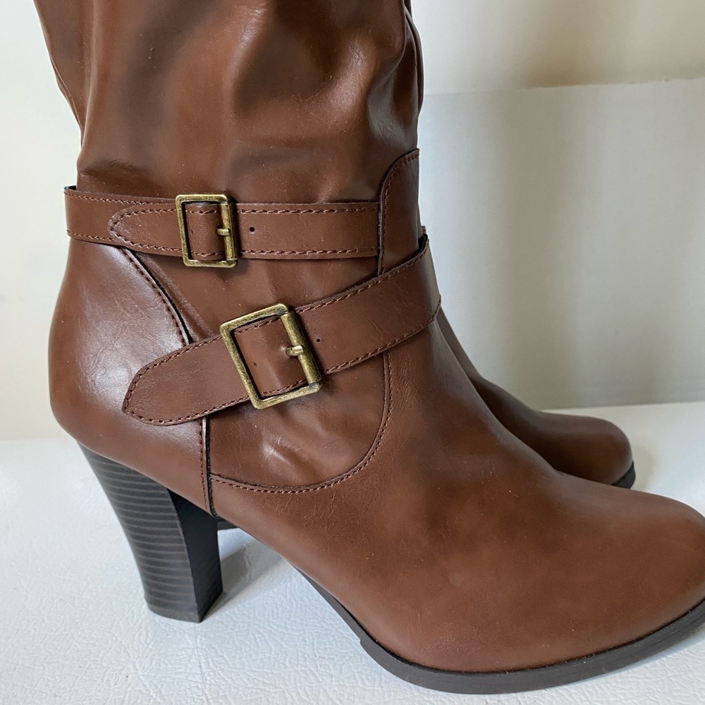 Brand New Style & Co. brown boots, size 11 - Picture 5 of 6